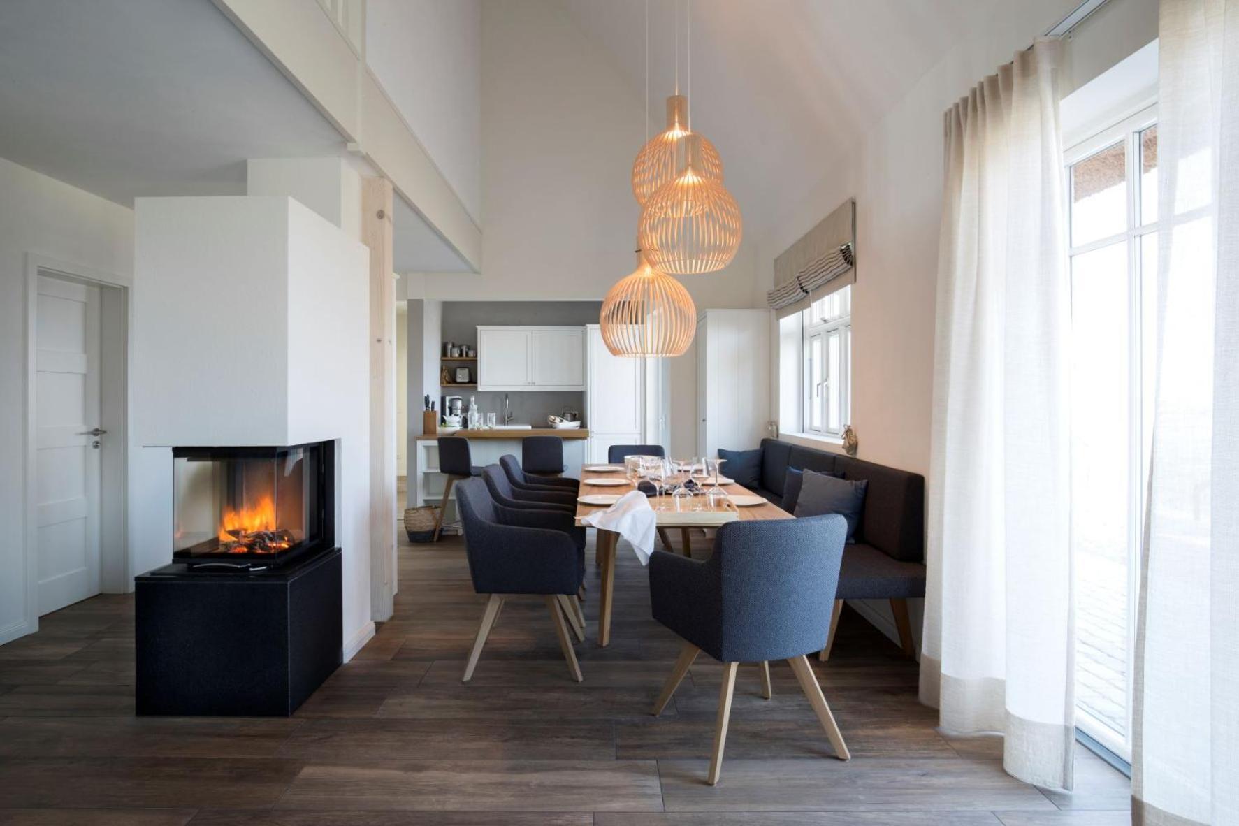 Reetdorf Geltinger Birk Atelierhaus Mooreiche Nieby  Buitenkant foto